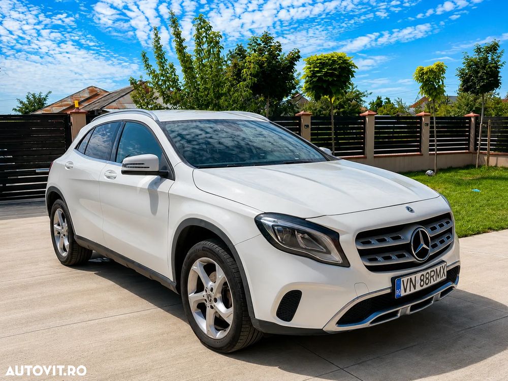 MERCEDES-BENZ GLA 2018 — imagine 2