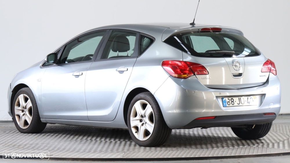 Opel Astra 1.3 CDTi Enjoy - 2