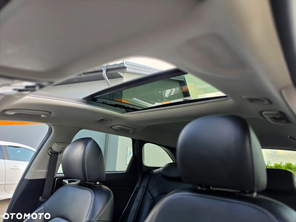 Kia Ceed 1.5 T-GDI DCT7 OPF (48V Mild Hybrid) Platinum Edition - 32