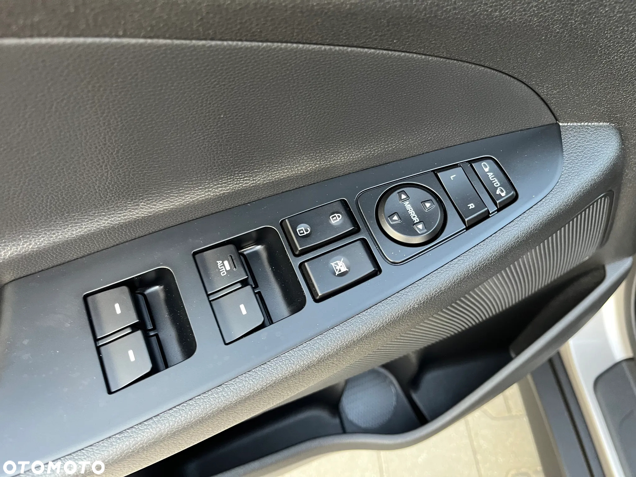 Hyundai Tucson blue 1.6 GDi 2WD Trend - 19