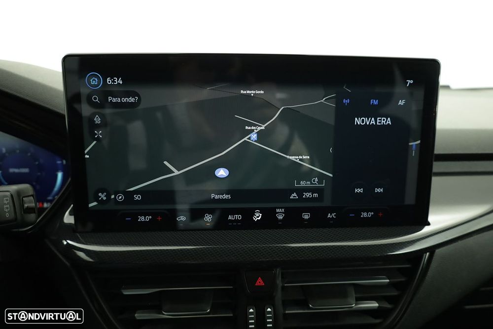 Ford Focus 1.0 EcoBoost MHEV ST-Line X - 11