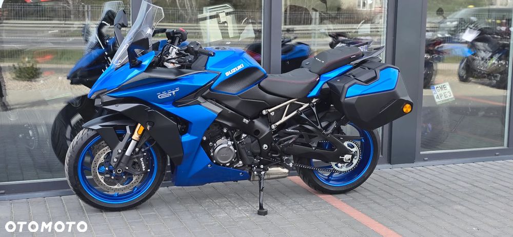 Suzuki GSX - 25