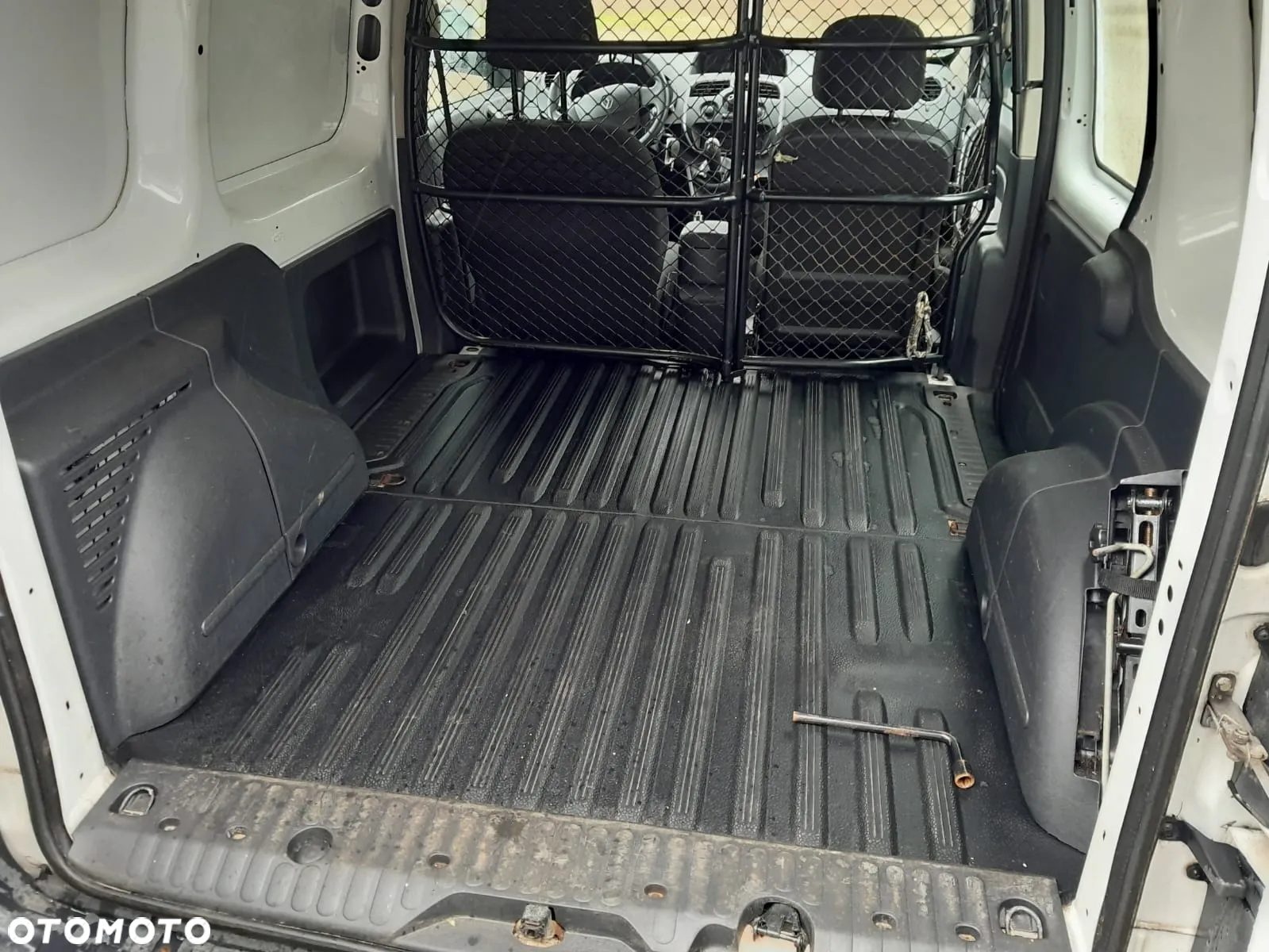 Renault KANGOO - 21
