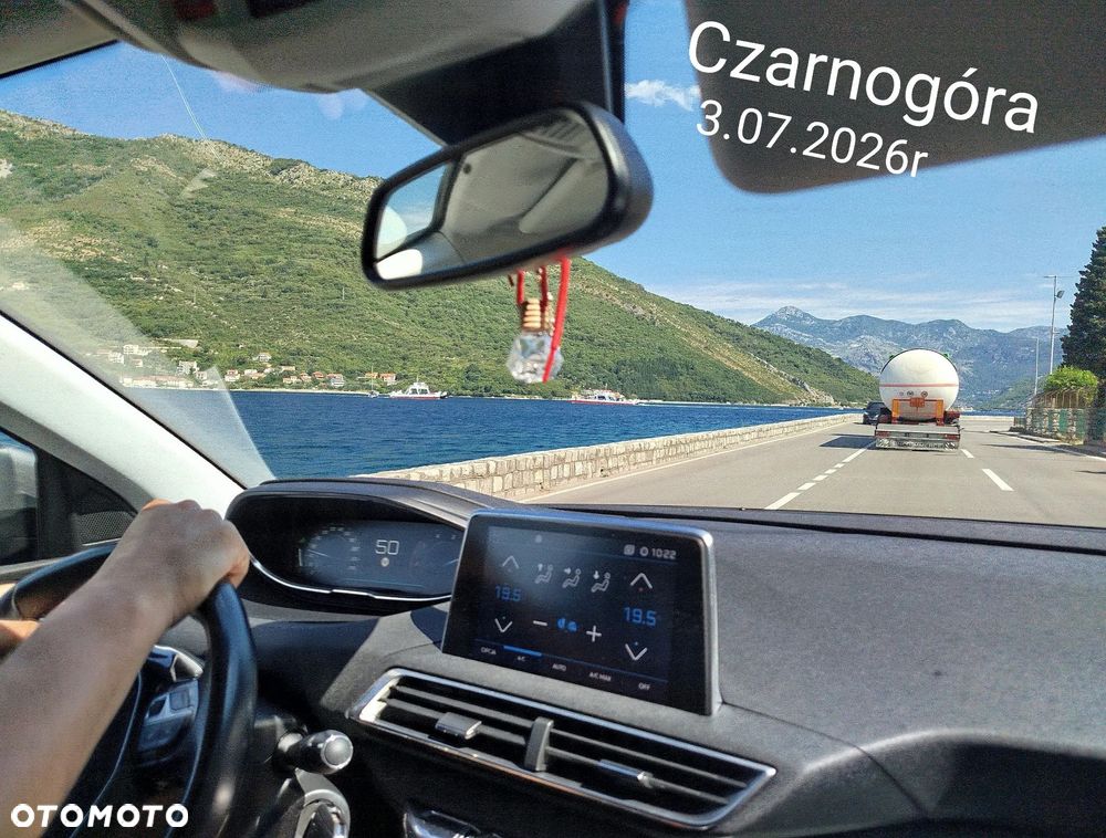 Peugeot 5008 - 24