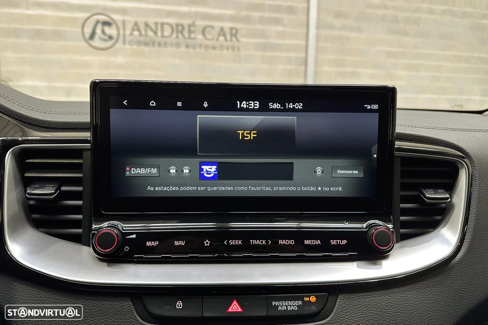 Kia XCeed 1.6 GDi PHEV Drive - 19