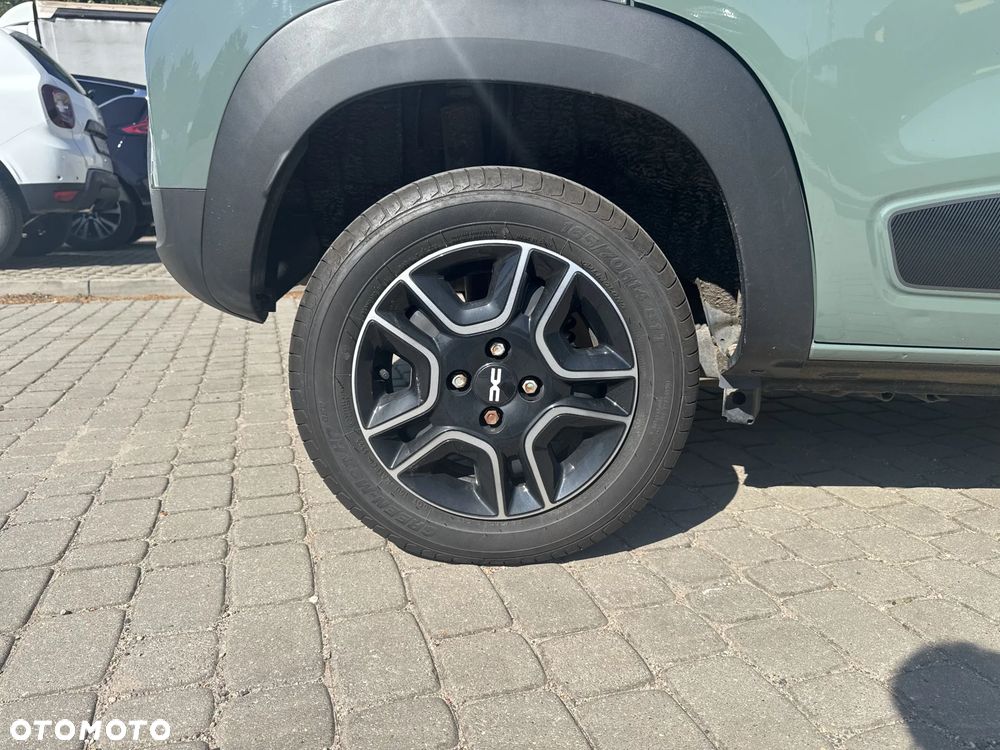Dacia Spring - 9
