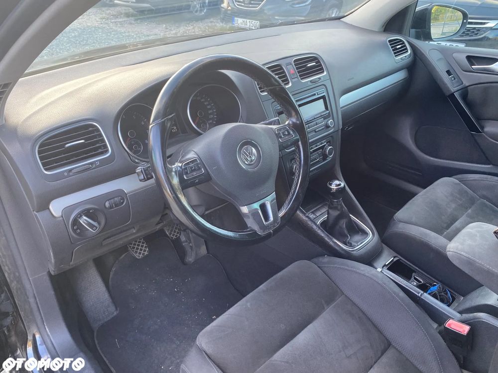 Volkswagen Golf 1.6 Highline - 19