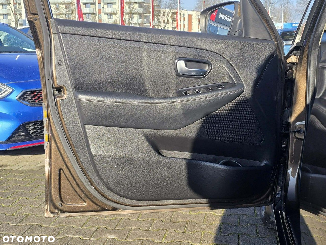 Kia Carens - 17