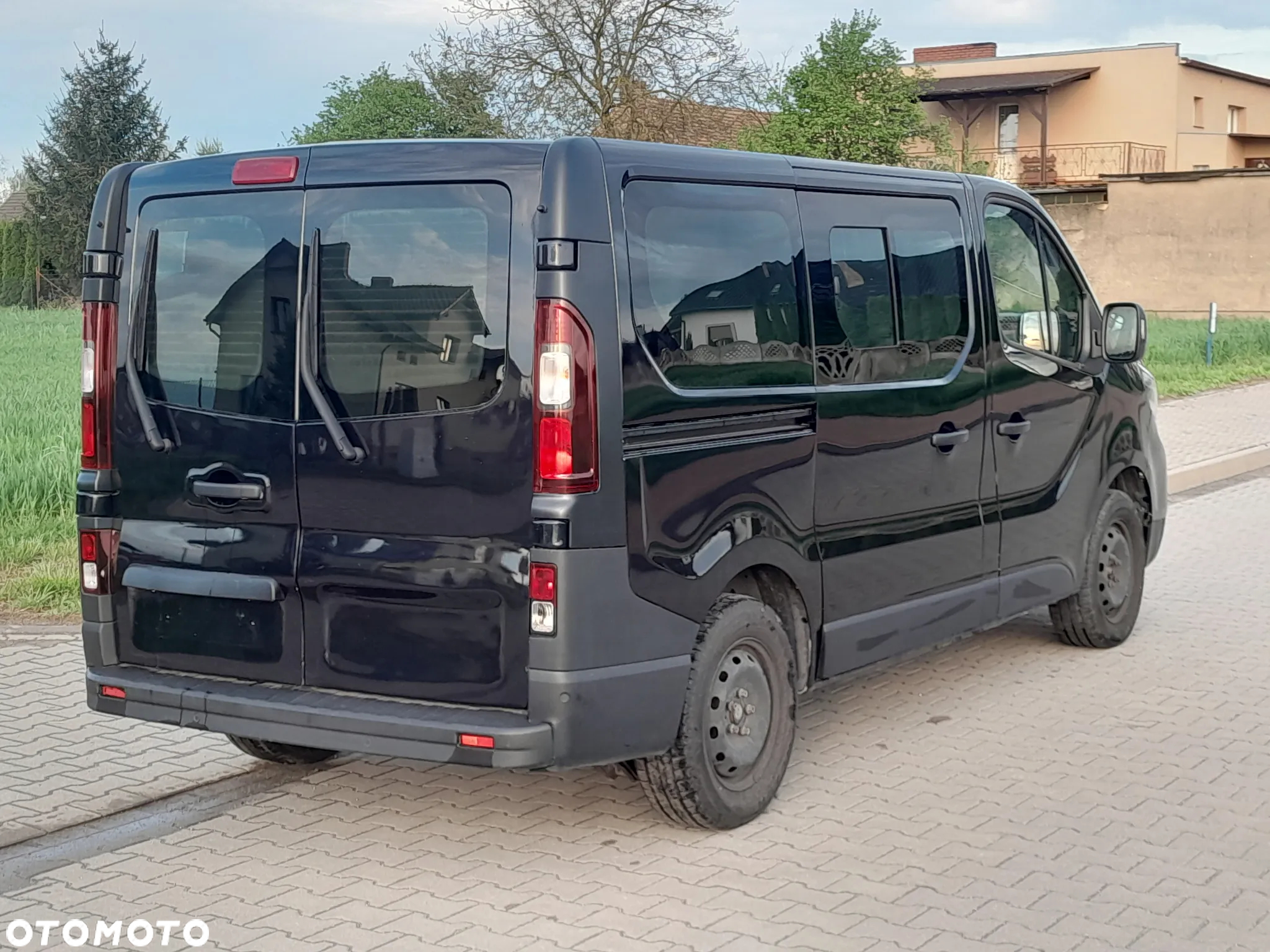 Nissan NV300 - 7