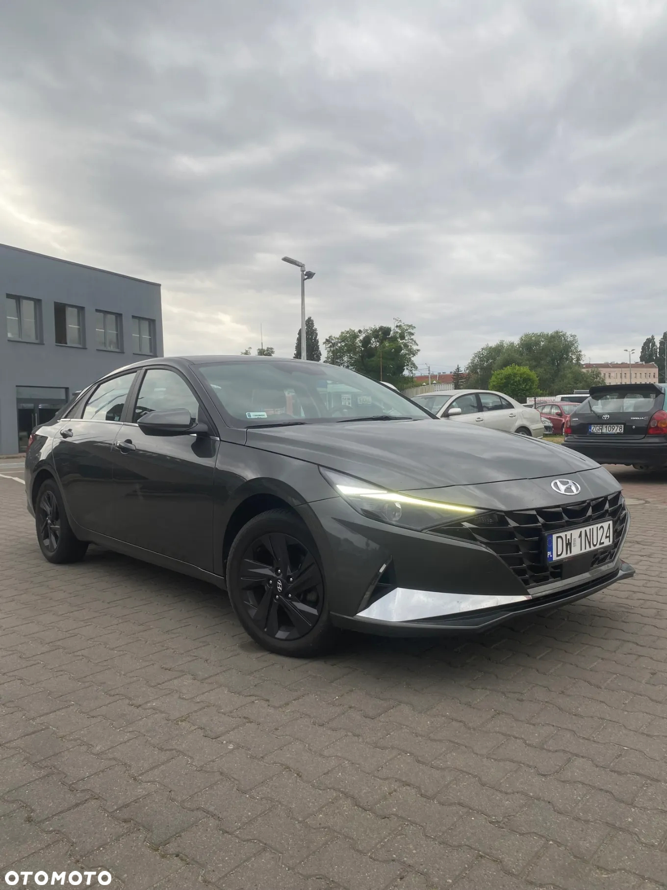 Hyundai Elantra 1.6 Smart CVT - 2