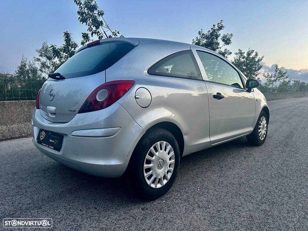 Opel Corsa 1.3CDTI VAN - 9