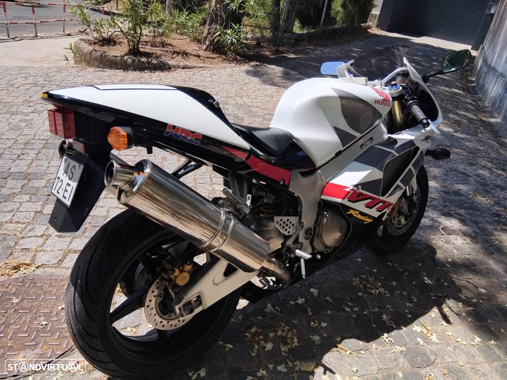 Honda VTR SP02 - 15