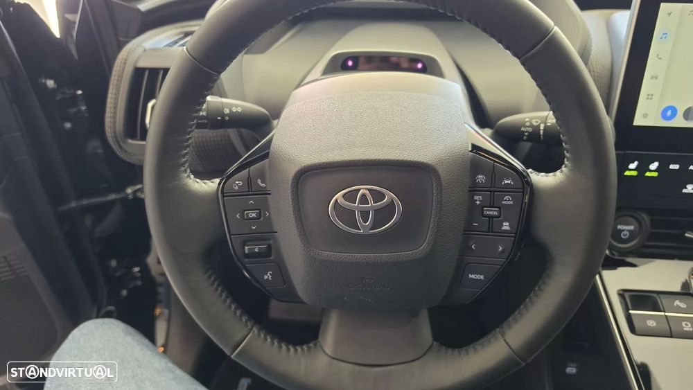 Toyota bZ4X 71,4 kWh Premium - 44