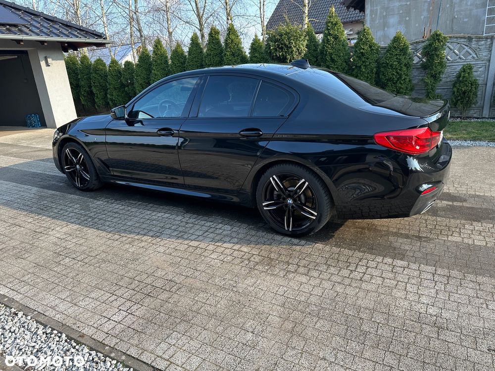 BMW Seria 5 520d xDrive - 9