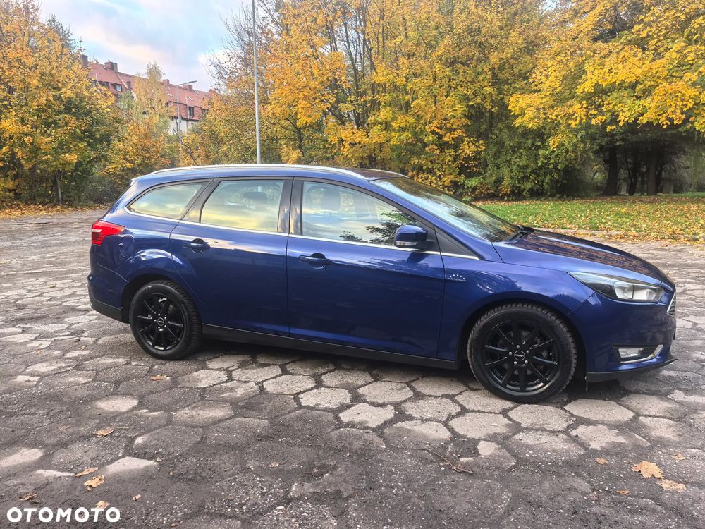 Ford Focus 1.0 EcoBoost Titanium - 5