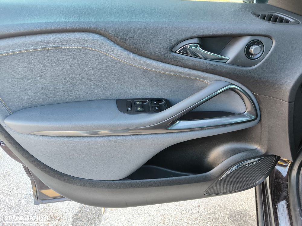 Opel Zafira 2.0 CDTI Executive Active-Select - 19