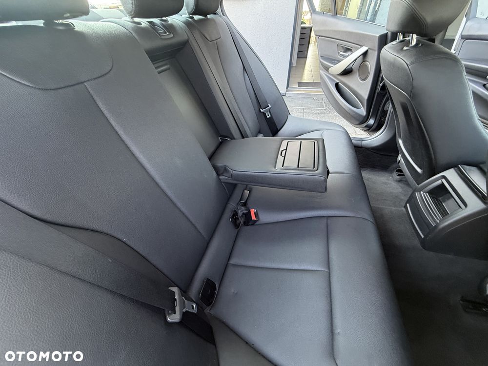 BMW Seria 3 - 7