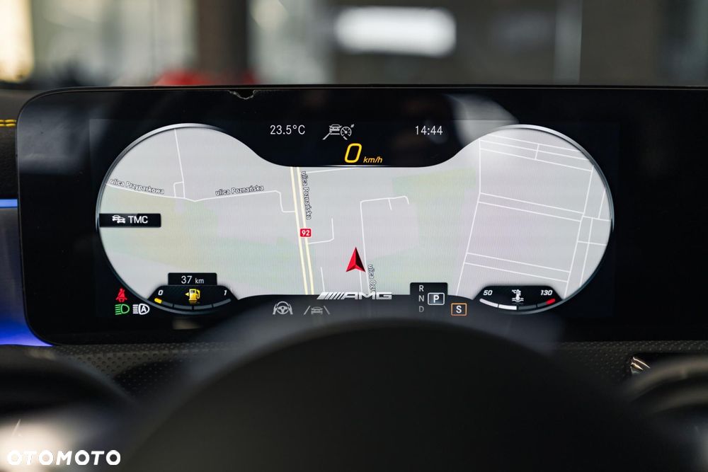 Mercedes-Benz CLA AMG 45 S 4-Matic+ 8G-DCT - 35