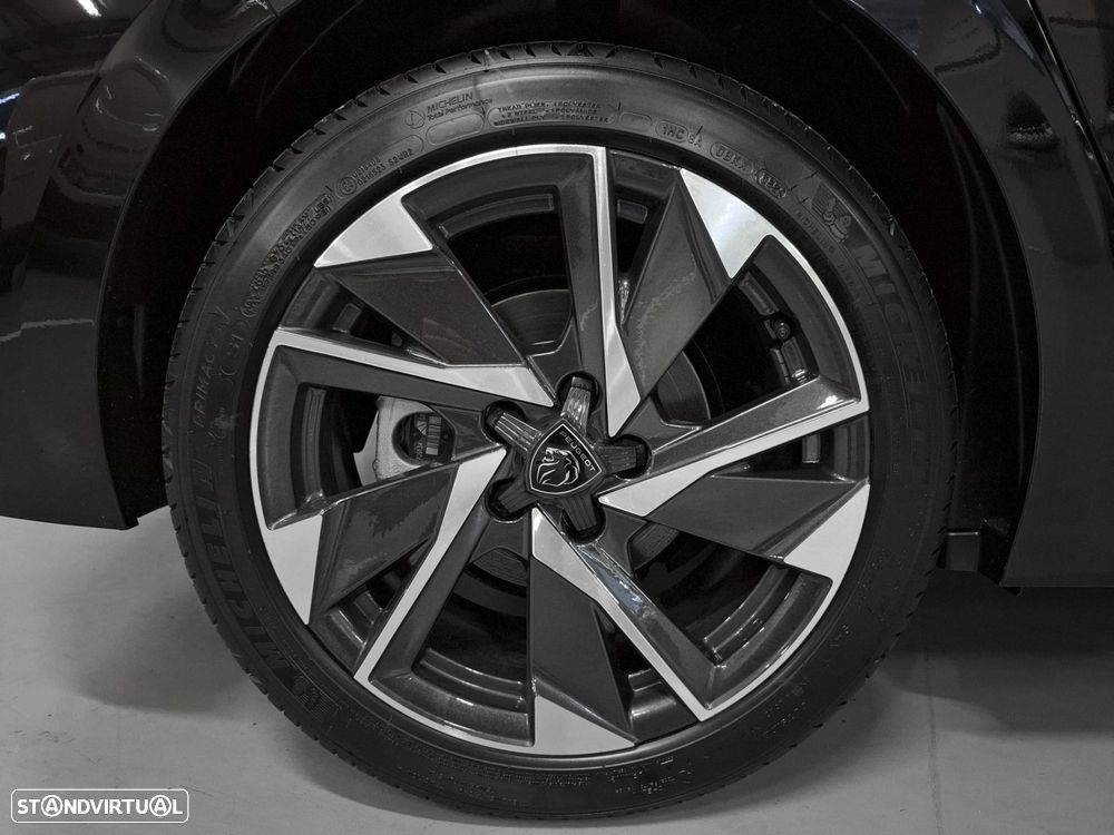 Peugeot 308 1.2 PureTech Allure - 24