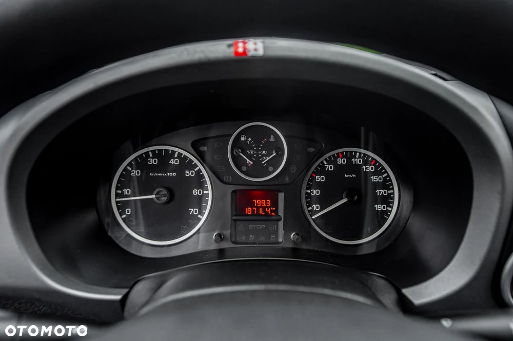 Peugeot Partner BlueHDi 100 Stop&Start Active - 25