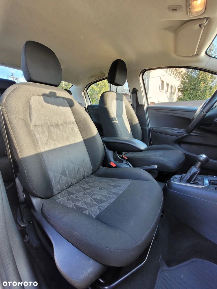 Citroën C-Elysée 1.6 VTi Feel - 21