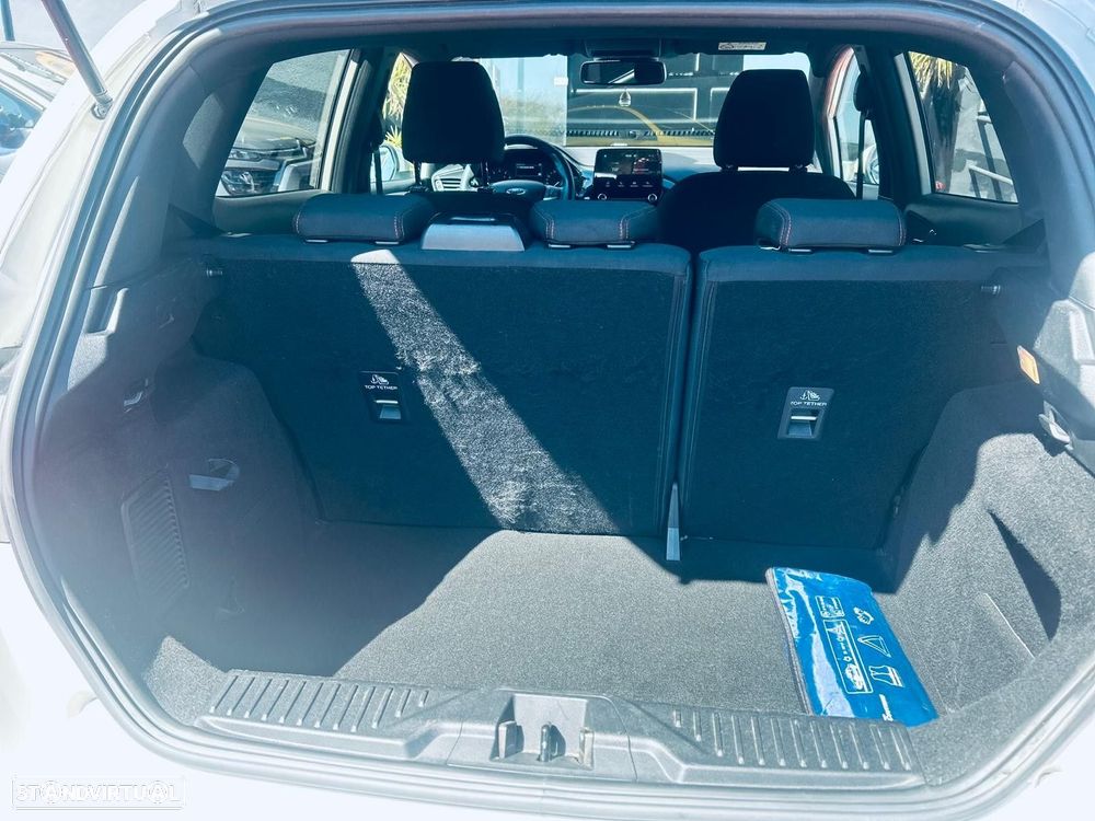 Ford Fiesta 1.0 EcoBoost ST-Line - 14