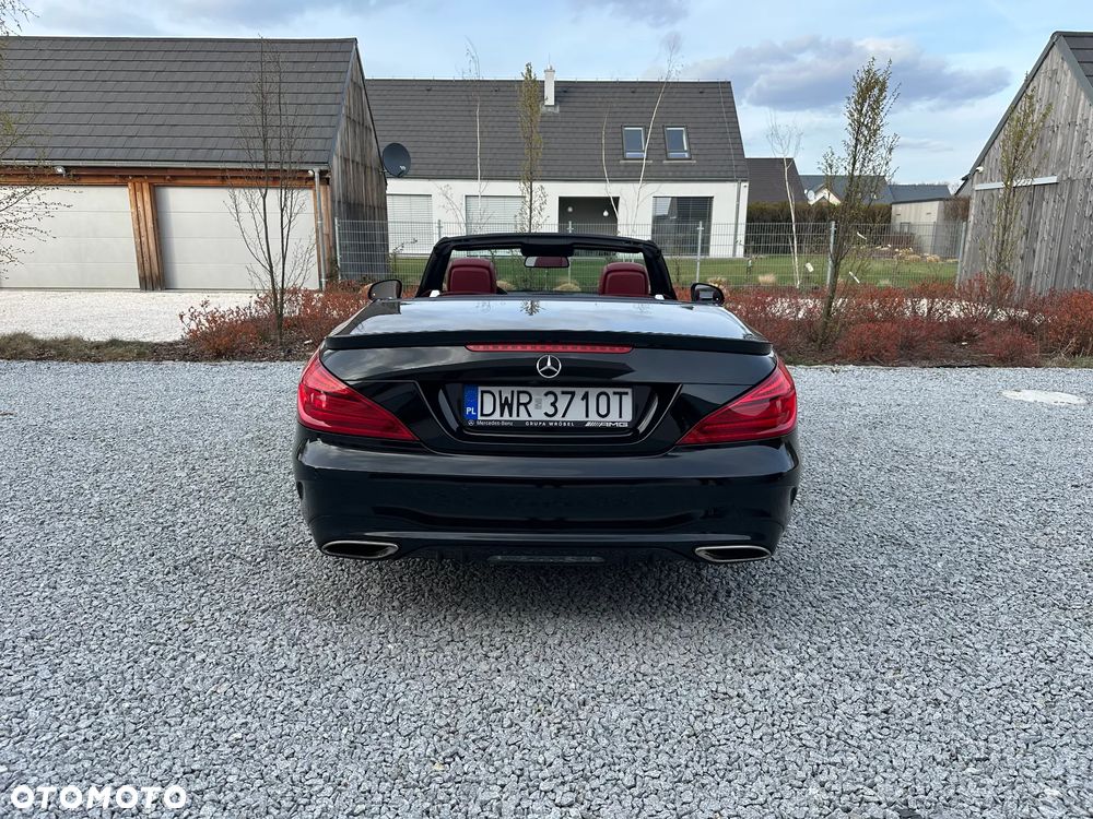 Mercedes-Benz SL - 19