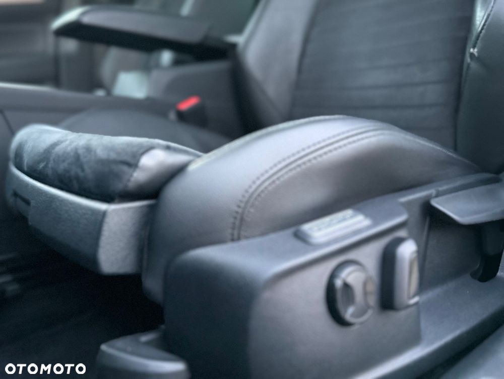 Volkswagen Passat 2.0 TDI BMT Highline DSG - 12