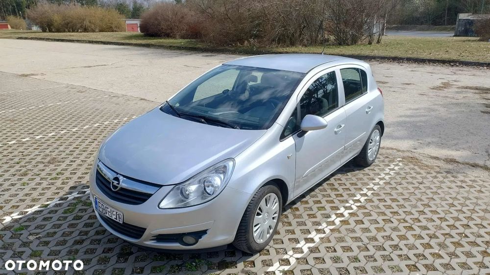 Opel Corsa 1.2 16V Cosmo - 2