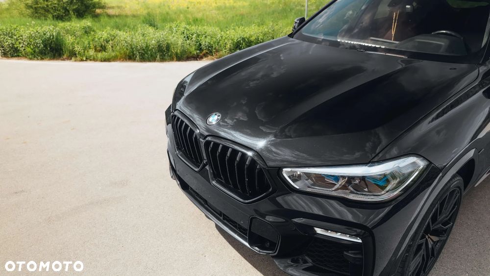 BMW X6M M50d - 10