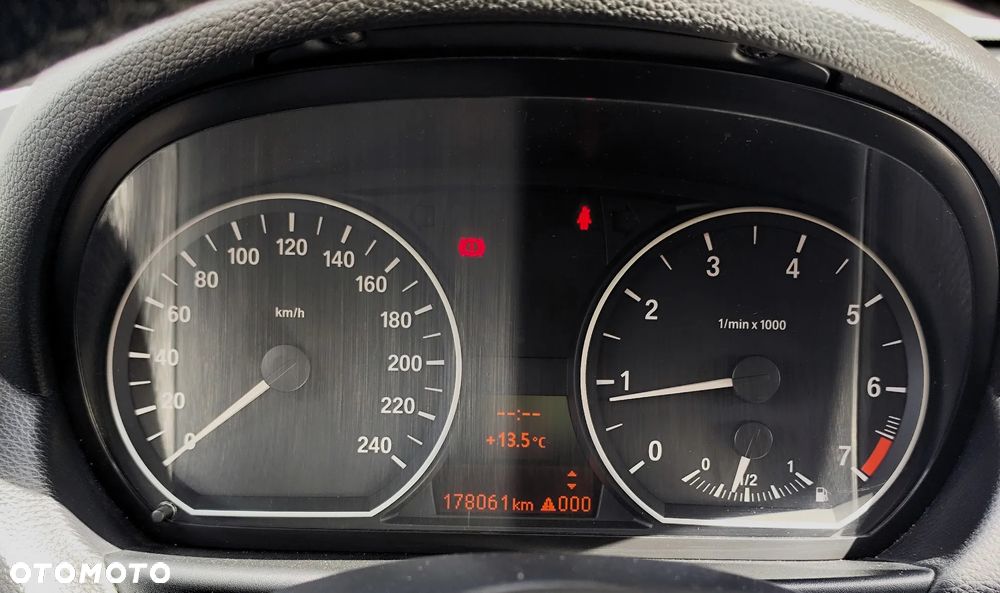 BMW Seria 1 - 21