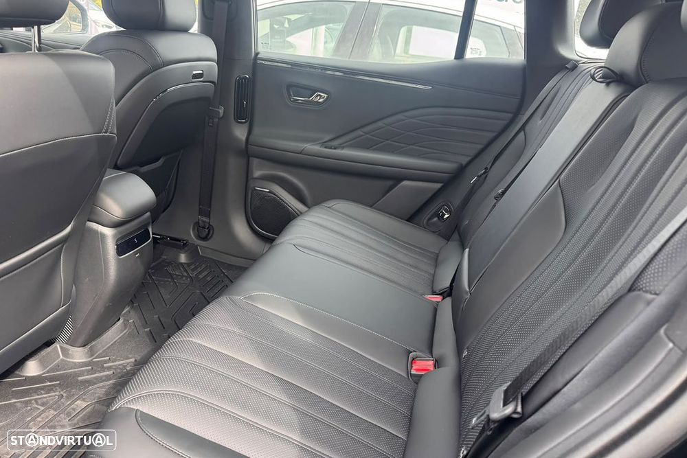 Aion V 75.26 kWh Luxury - 11