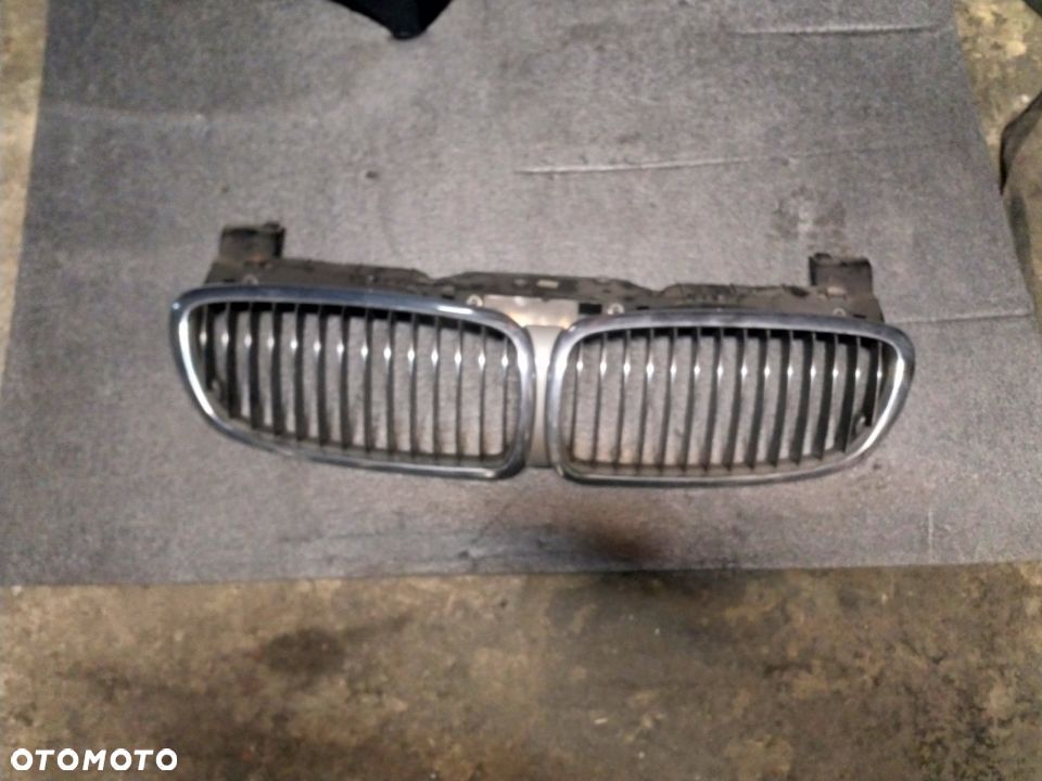 Grill BMW e65 - 1