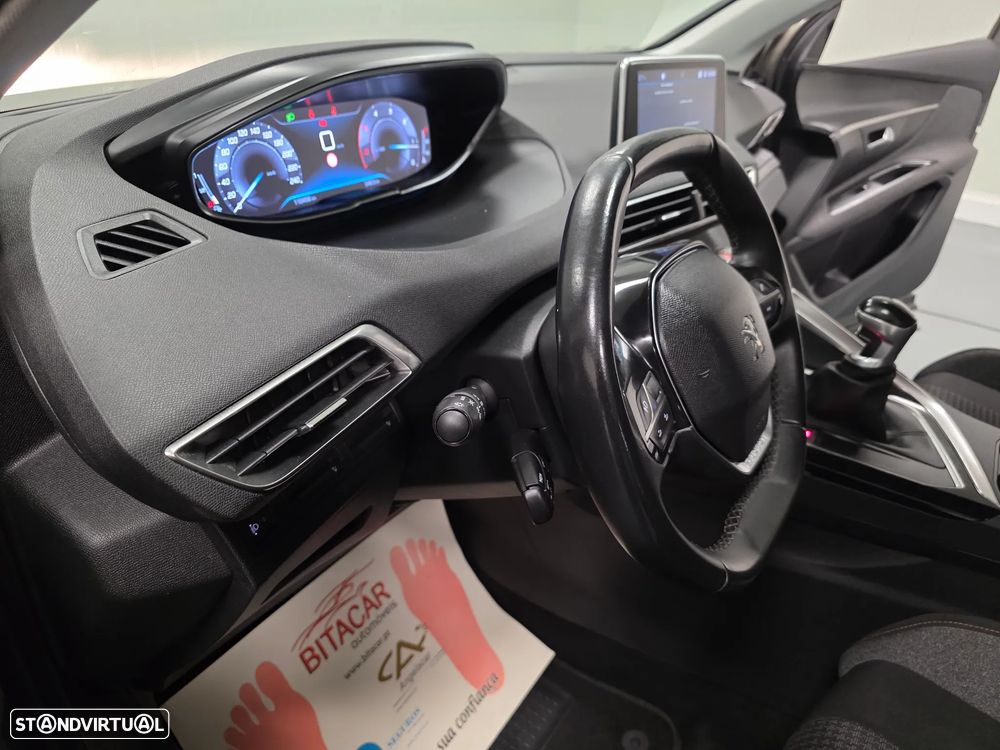 Peugeot 3008 1.5 BlueHDi Active - 59