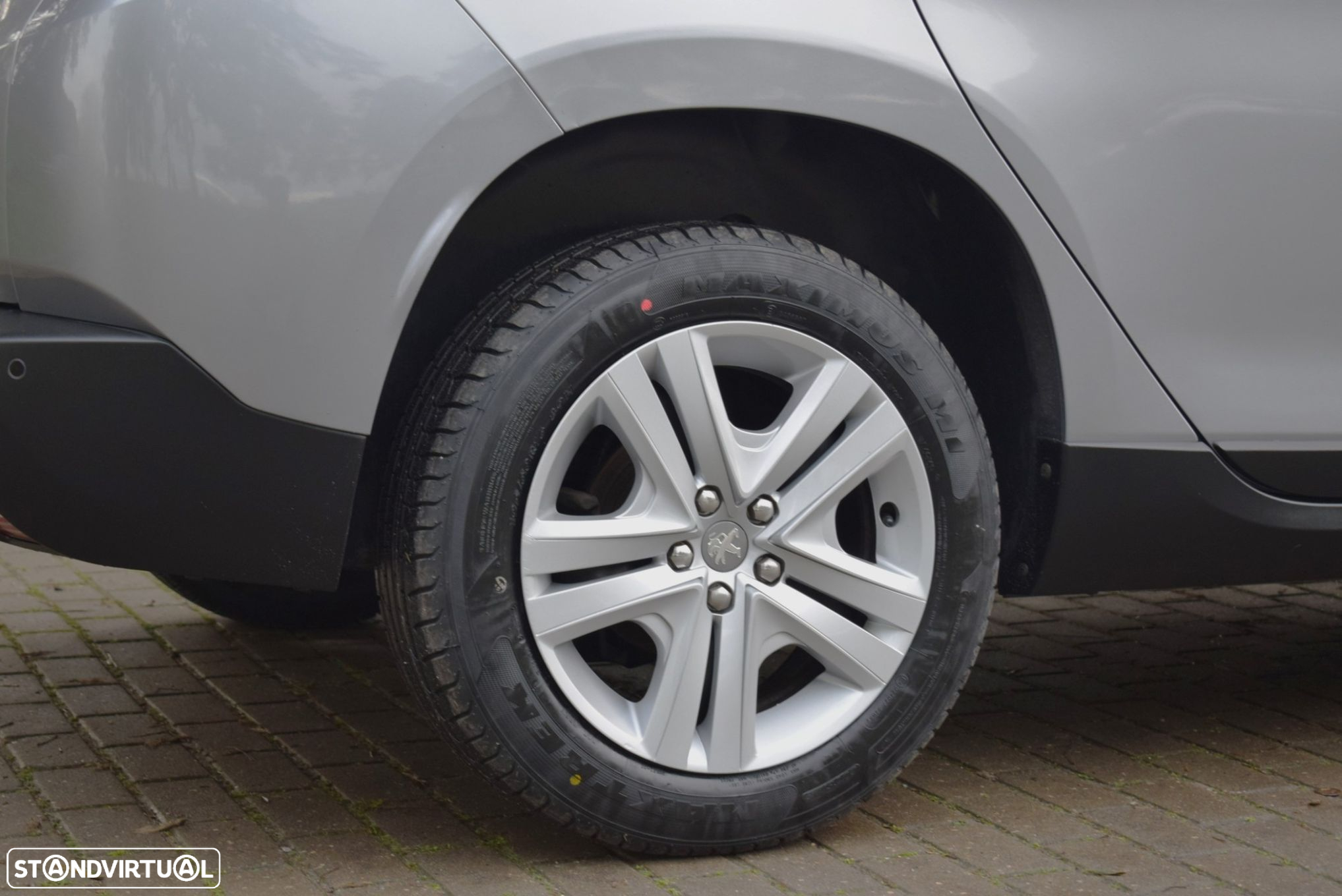 Peugeot 2008 PureTech 110 Style - 44