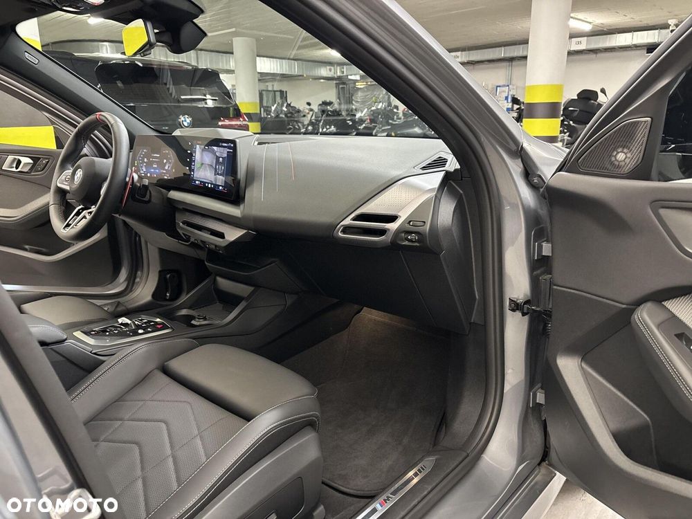 BMW Seria 1 M135 xDrive - 22