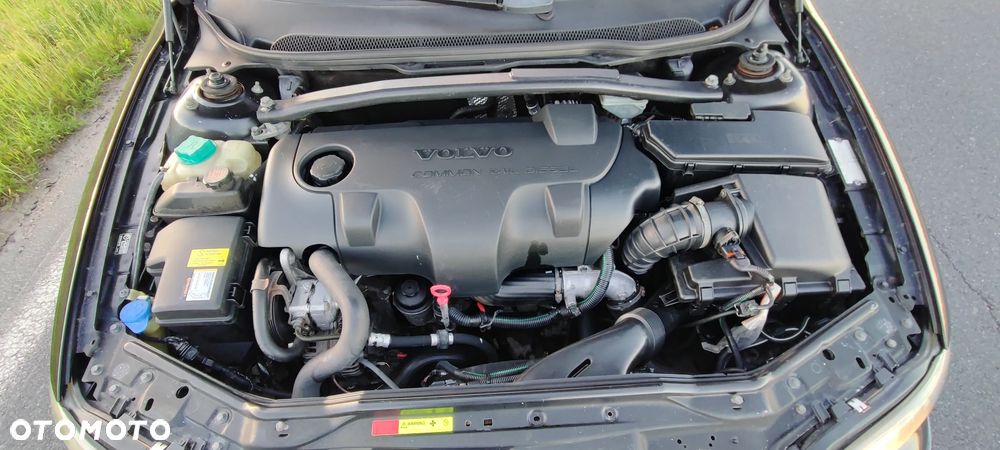 Volvo V70 2.4 D Black Edition - 20