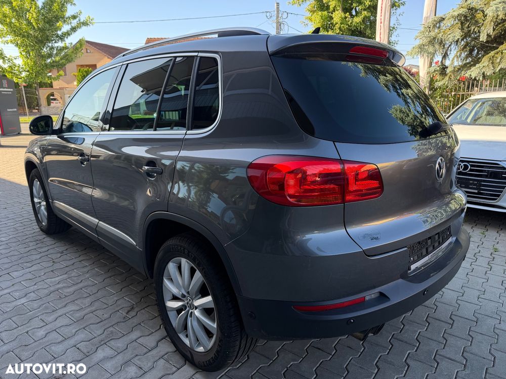 Volkswagen Tiguan 2.0 TDI DPF 4Motion DSG Cup Sport & Style - 4
