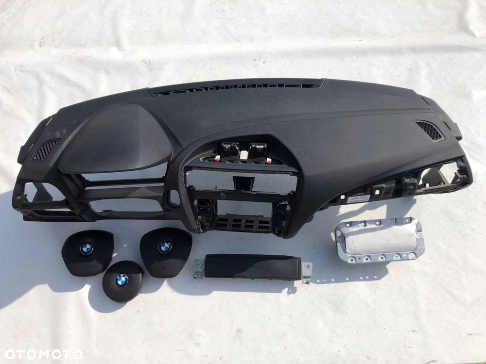 bmw 1 f20 f21 deska kokpit konsola poduszki pasy - 3