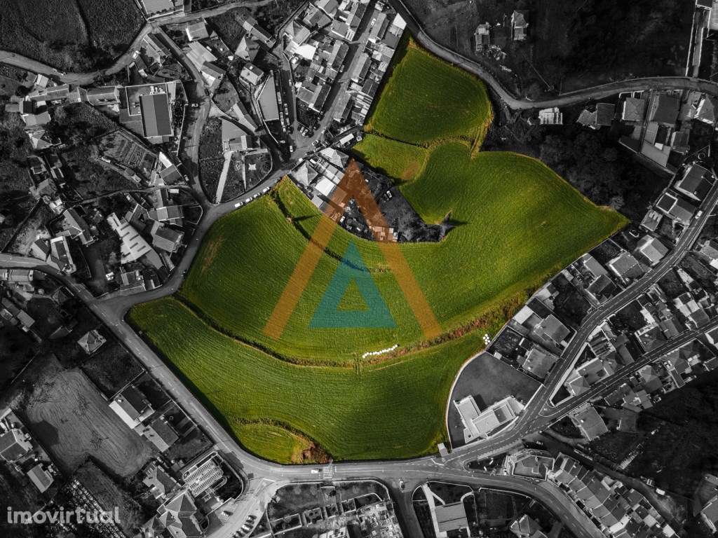 Terreno no Centro de Mosteirô - Grande imagem: 5/20