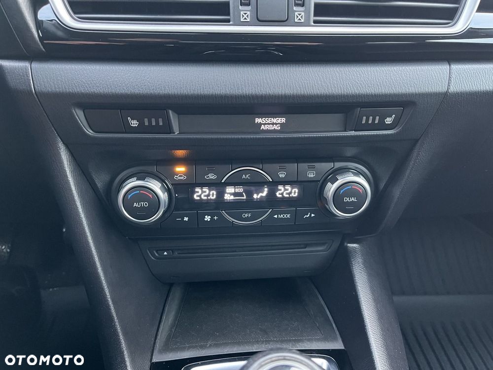 Mazda 3 2.0 Skyenergy EU6 - 14