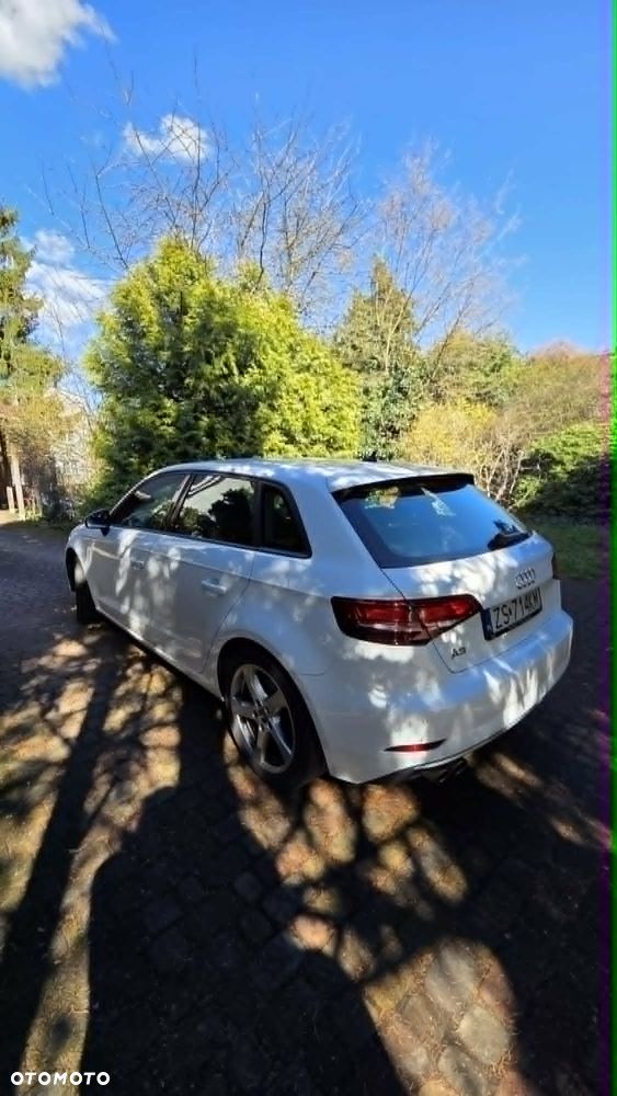 Audi A3 Sportback 1.5 TFSI S tronic - 11