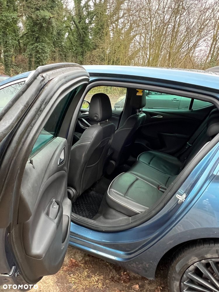 Opel Astra 1.6 CDTI Business - 8