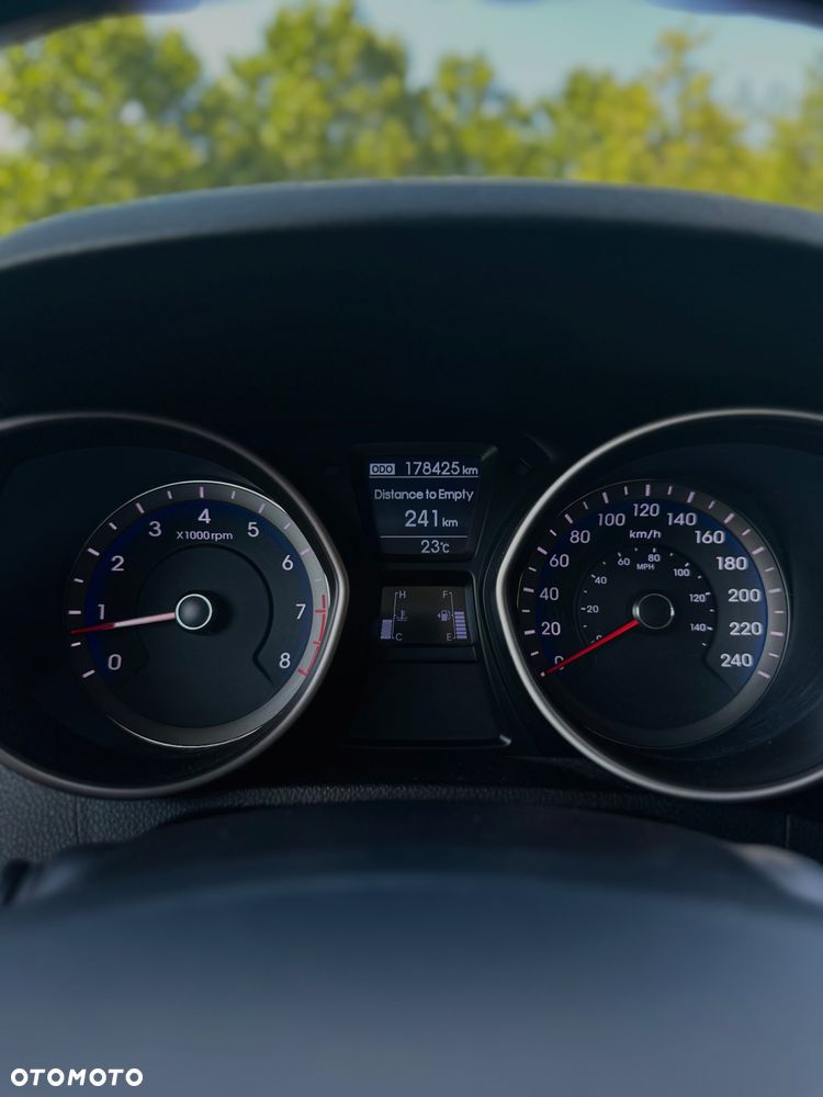 Hyundai i30 - 25