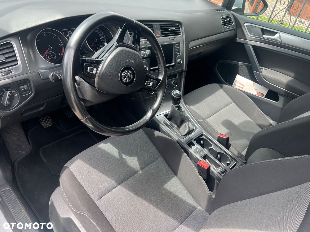 Volkswagen Golf 1.6 BlueTDI Comfortline - 15
