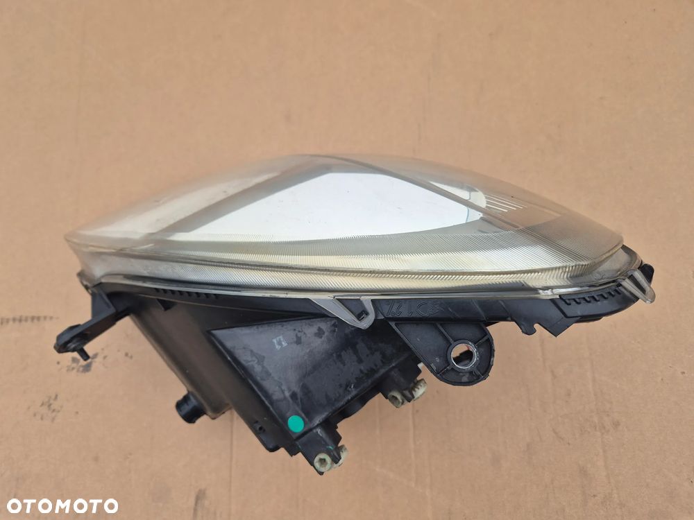 Lancia Ypsilon lampa prawa Musa.2003-2006.OE. - 12