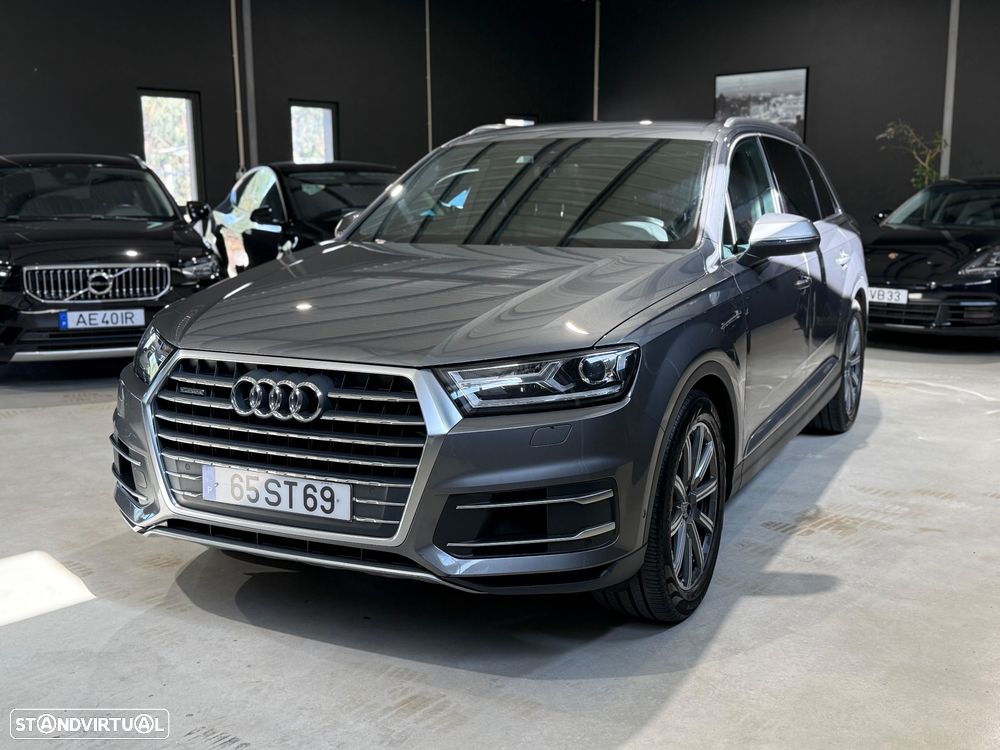 Audi Q7 3.0 TDI quattro S-line Tiptronic 7L - 6