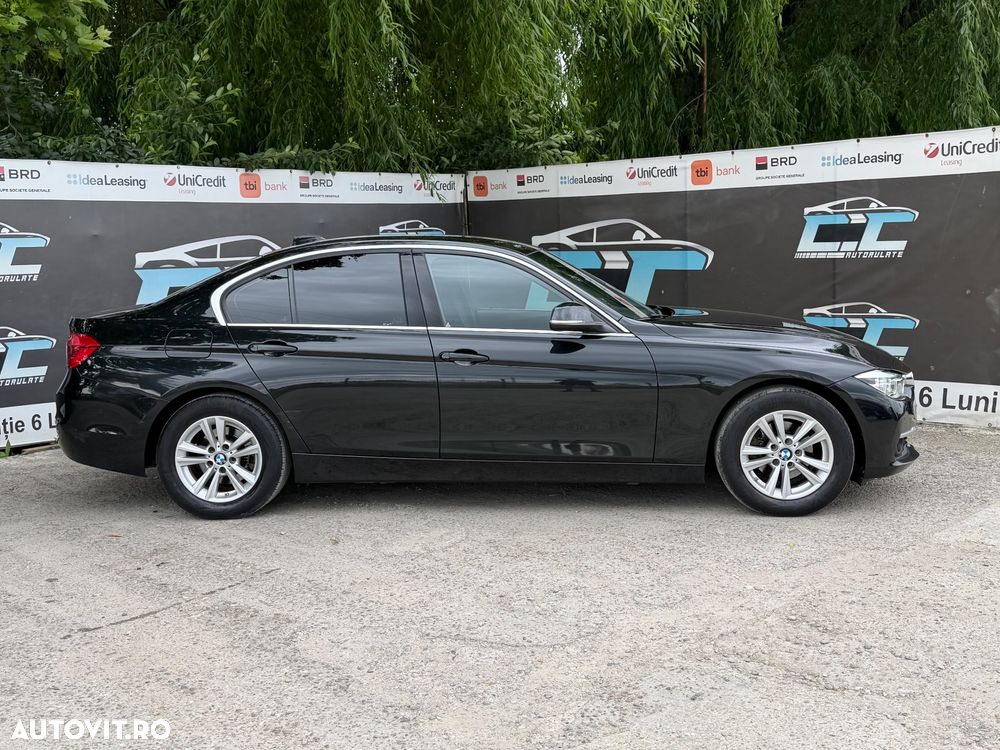 BMW Seria 3 320i Aut. Luxury Line - 37