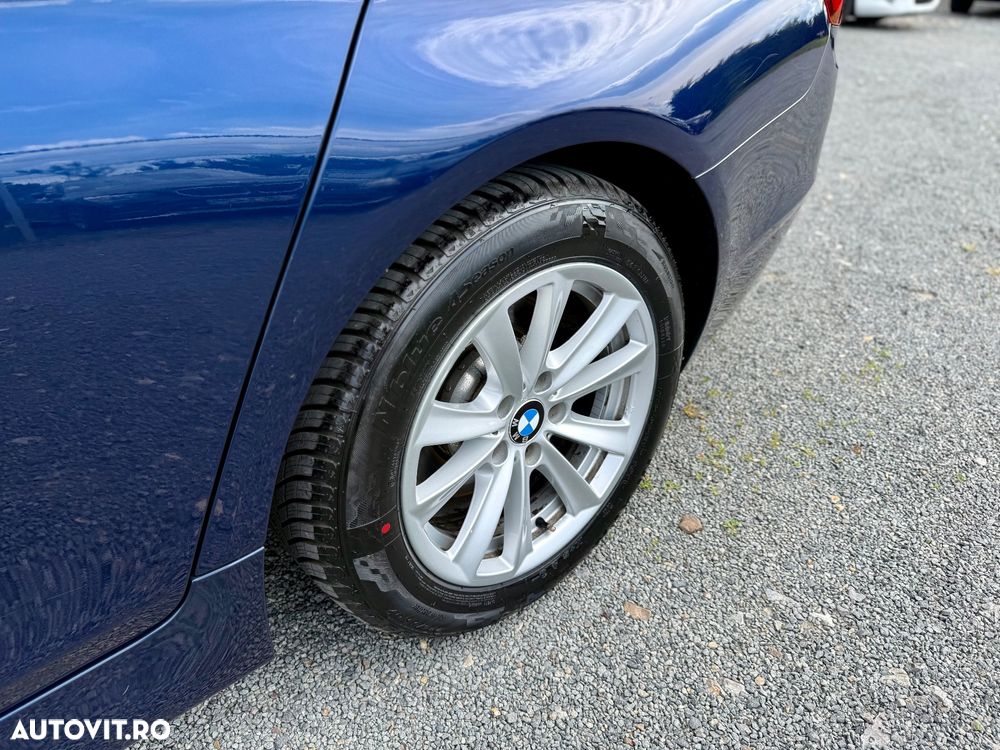 BMW Seria 5 520d BluePerformance Sport-Aut. - 29
