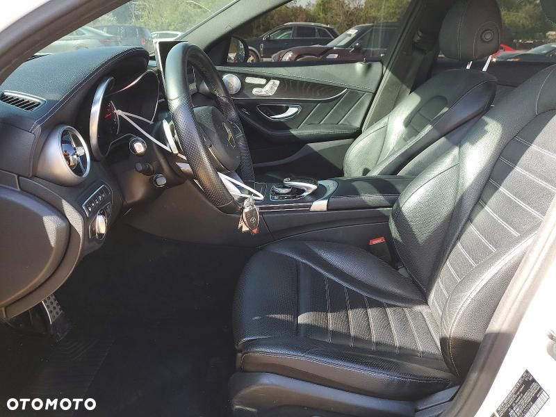 Mercedes-Benz Klasa C AMG 43 4-Matic - 9